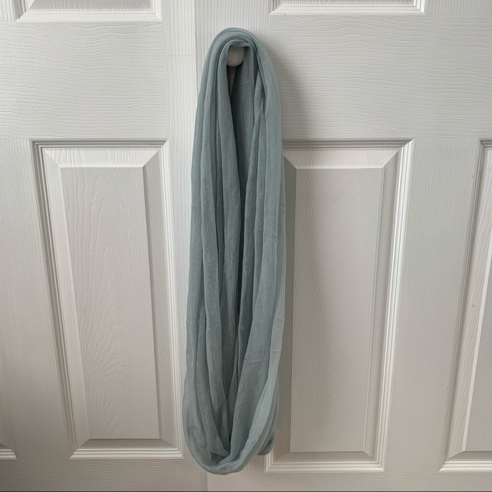 Restoration Hardware 100% cashmere scarf